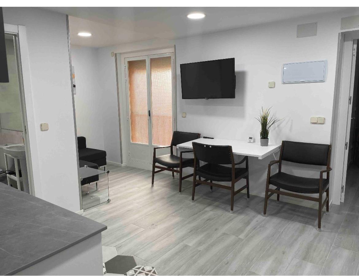 Madrid Villa Suites Bianco Zewnętrze zdjęcie