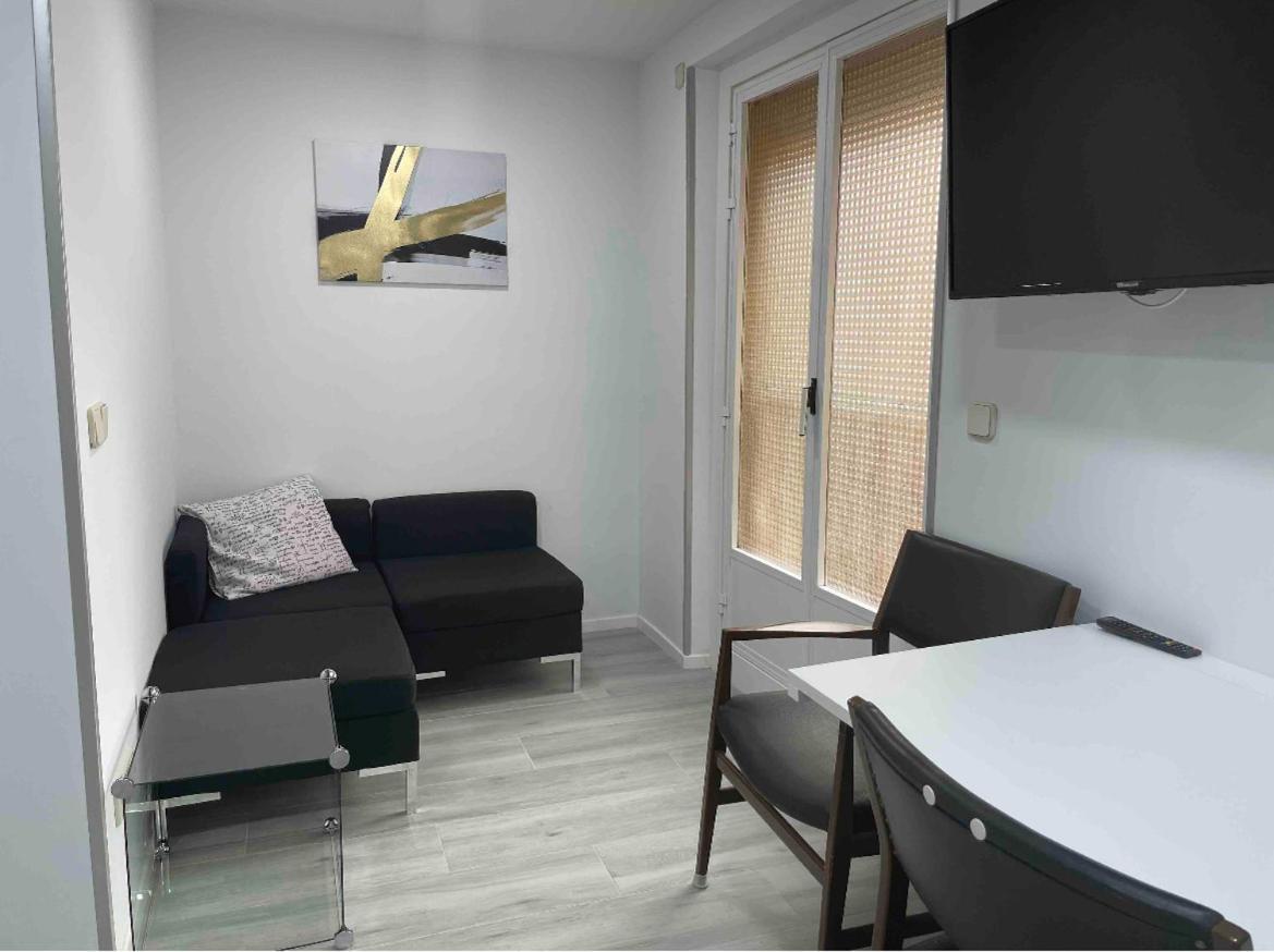 Madrid Villa Suites Bianco Zewnętrze zdjęcie